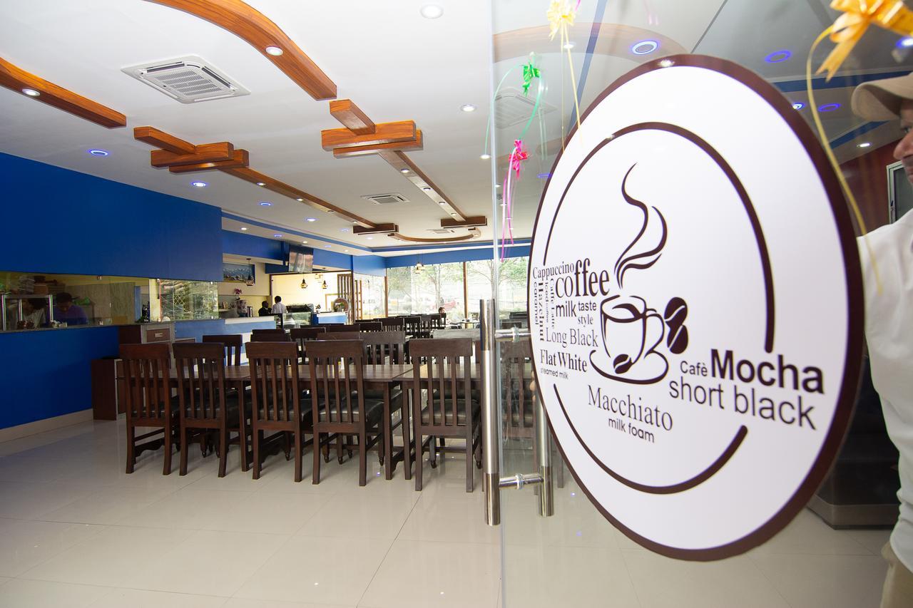Hotel Dine & Dream Kathmandu Exterior photo